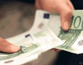 Zákonná peněžní půjčka 6 000 EUR